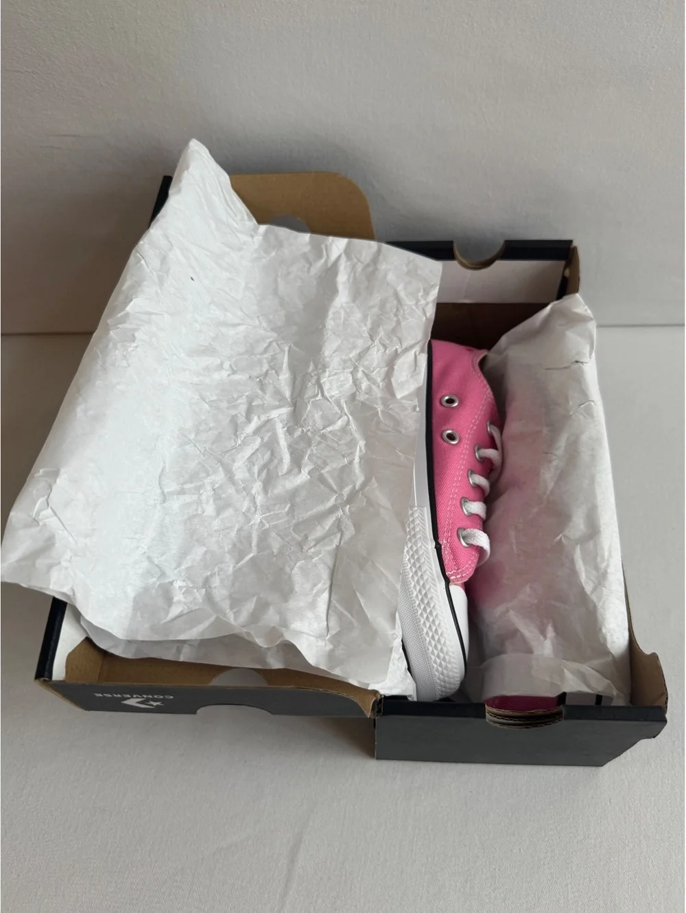 Converse Chuck Taylor All Star Ox Pink Canvas Youth Size 12 Shoes New Box
